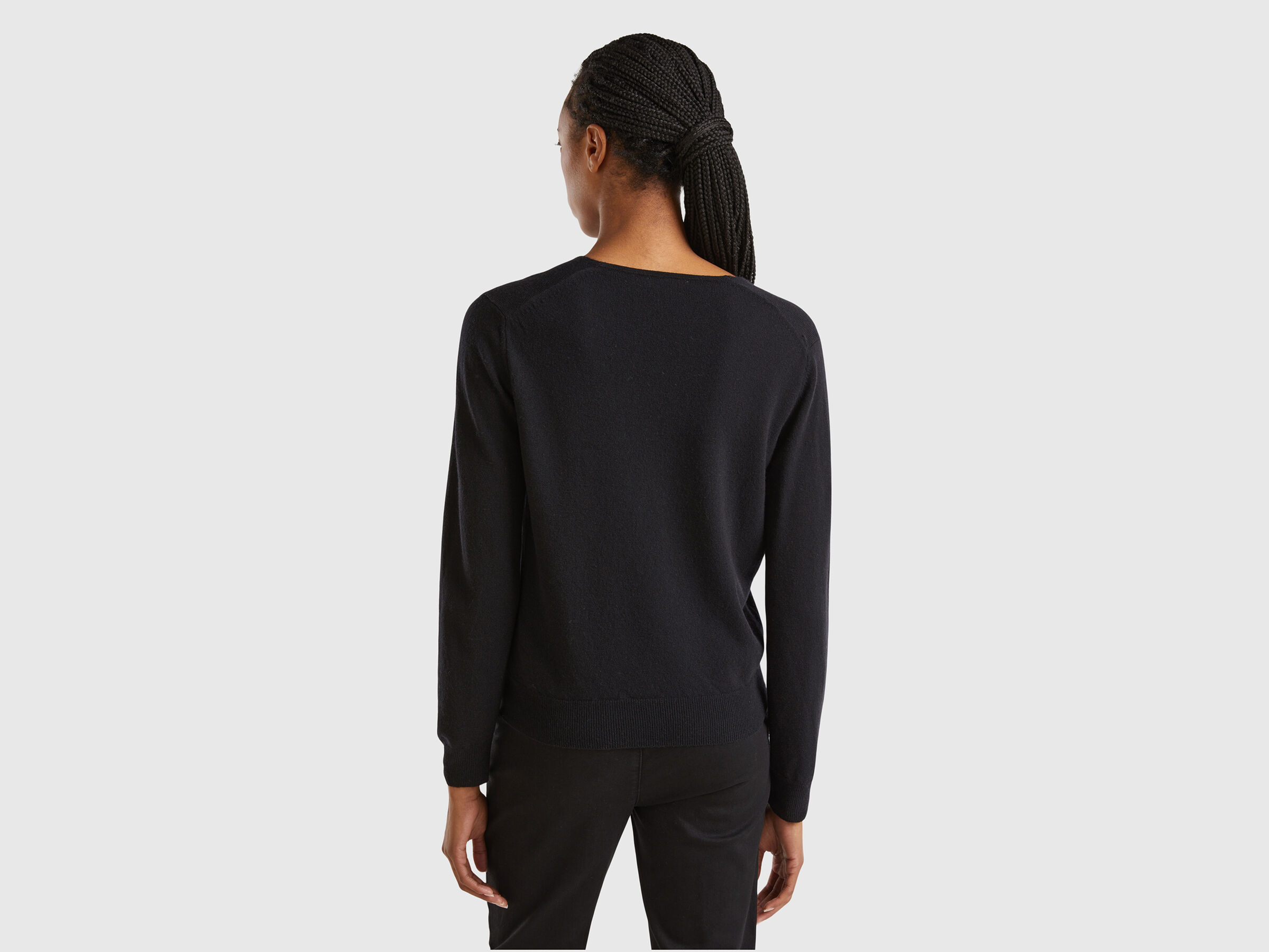 V NECK SWEATER L/S Women image number 2